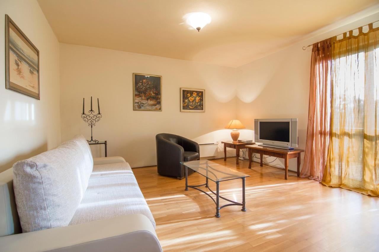 Apartments Emil 769 فاجانا المظهر الخارجي الصورة